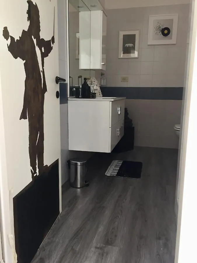 Apartment La Chiave Di Violino Appartamentino Musicale Bologna Italy