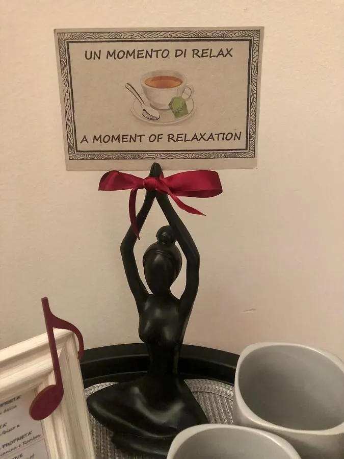 Apartment La Chiave Di Violino Appartamentino Musicale Bologna Italy